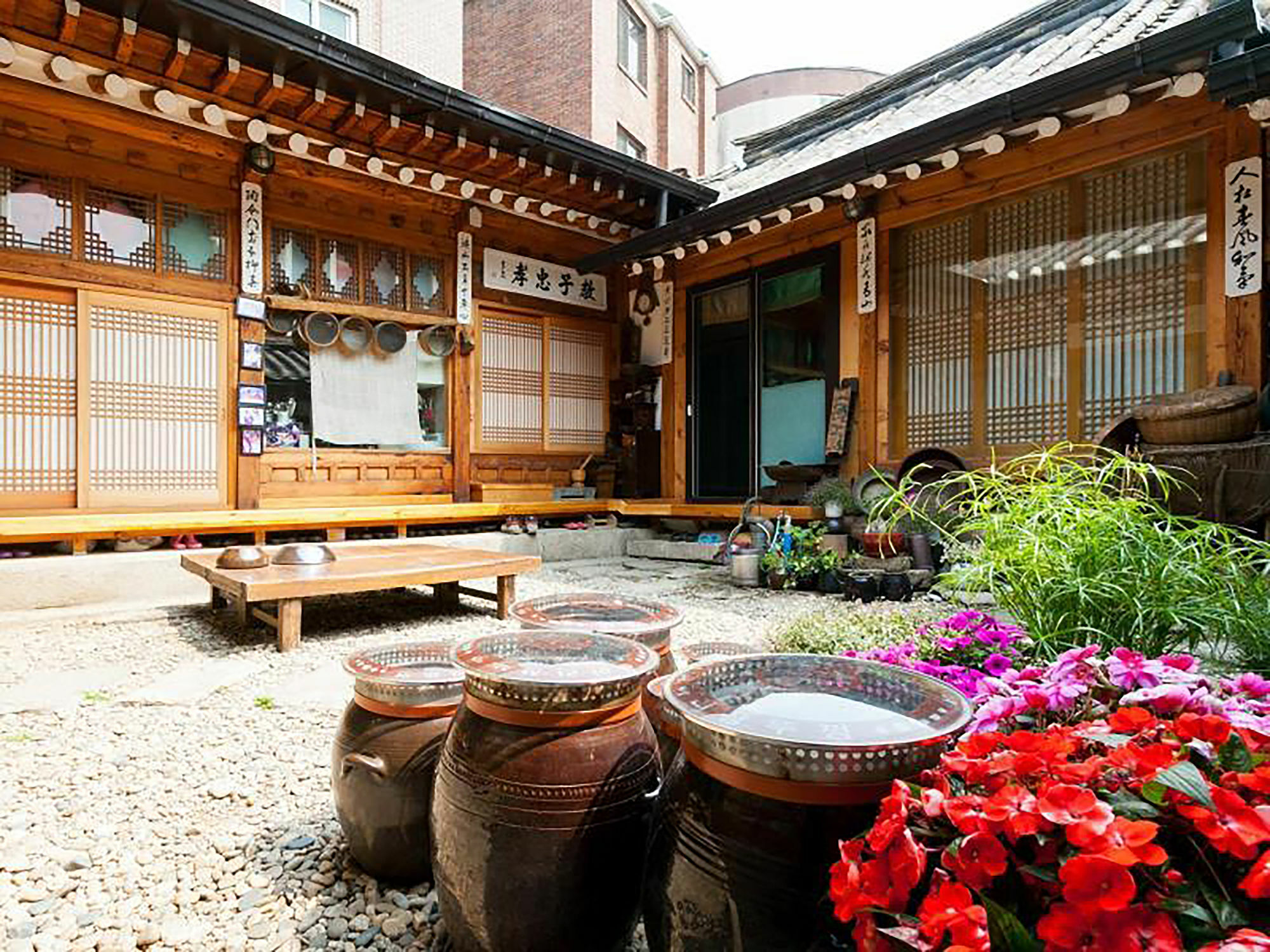 Eugene Hanok Culture Center Dongdaemun Seoul Ngoại thất bức ảnh